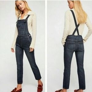 24. Free People Century Denim Overalls In Blue Wash Size 24 Stretch